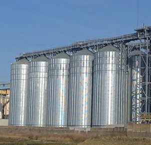 Specialized Port and Shipyard Equipment image