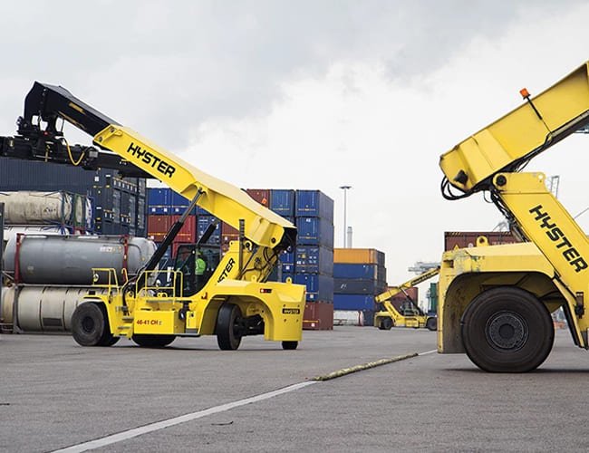 Reach Stackers